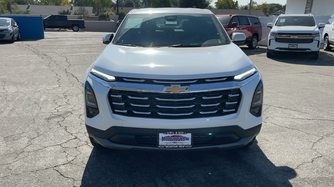 2025 Chevrolet Equinox FWD LT 8