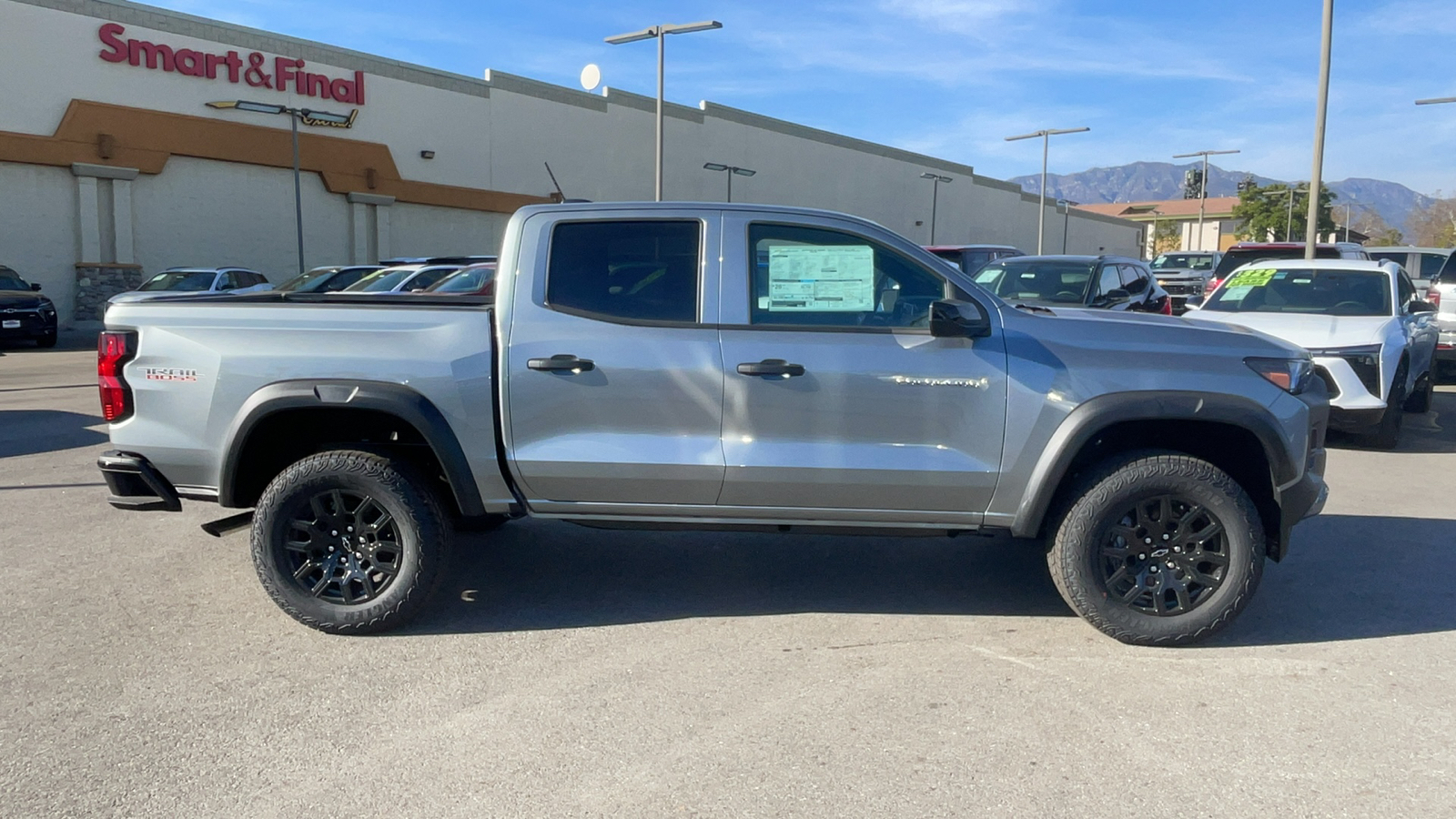 2024 Chevrolet Colorado 4WD Trail Boss 2