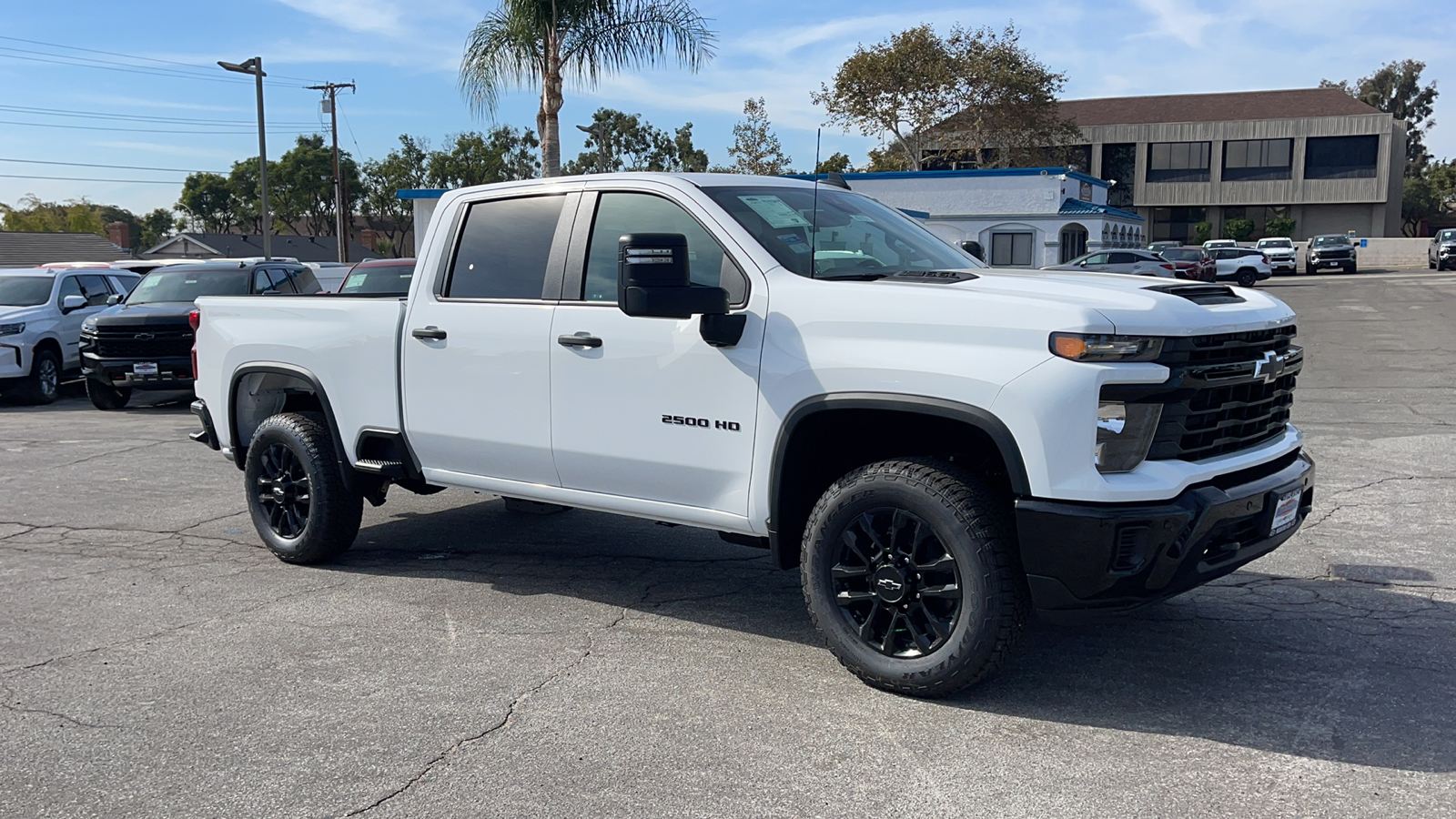 2025 Chevrolet Silverado 2500HD Custom 1