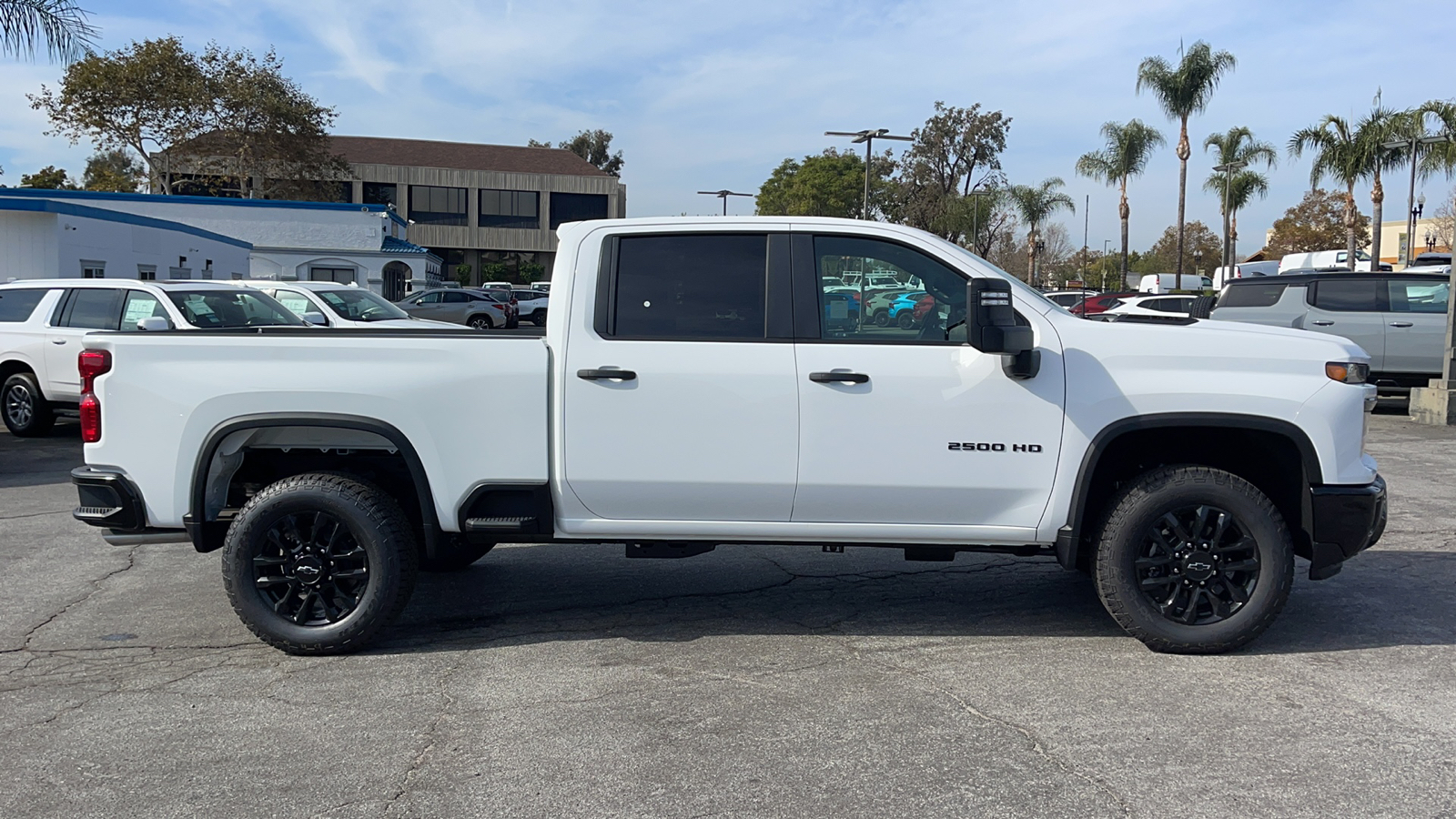 2025 Chevrolet Silverado 2500HD Custom 2