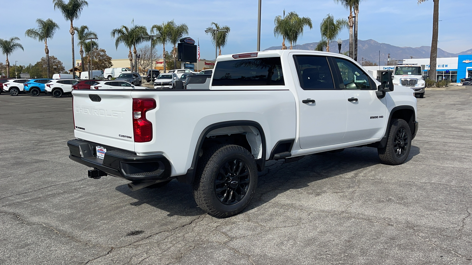 2025 Chevrolet Silverado 2500HD Custom 3