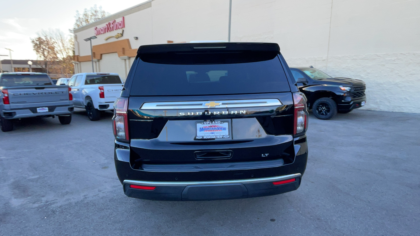 2023 Chevrolet Suburban LT 4