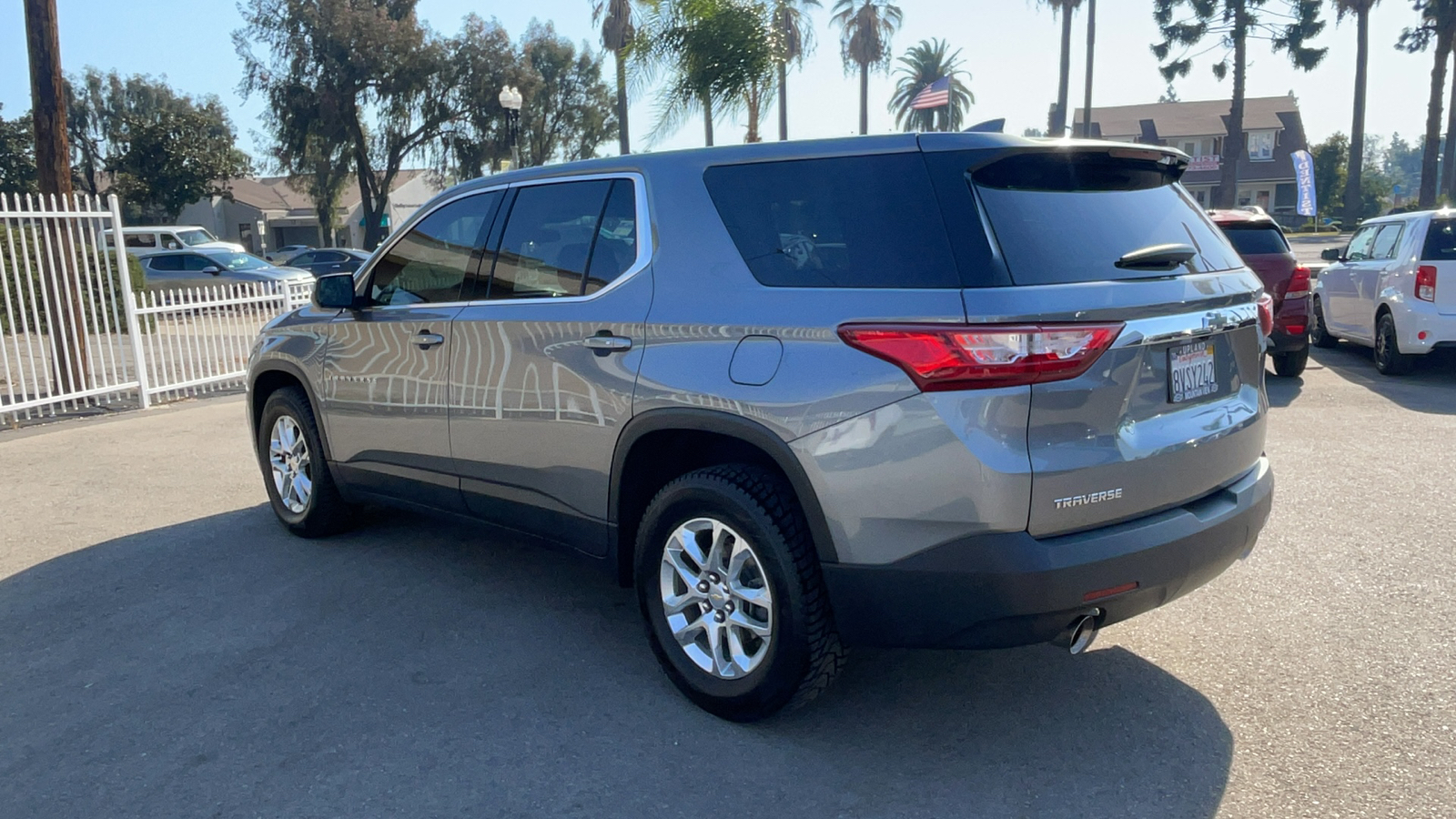 2021 Chevrolet Traverse LS 5