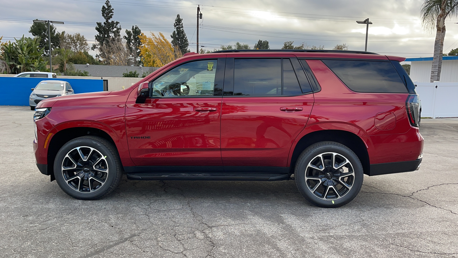 2025 Chevrolet Tahoe RST 6