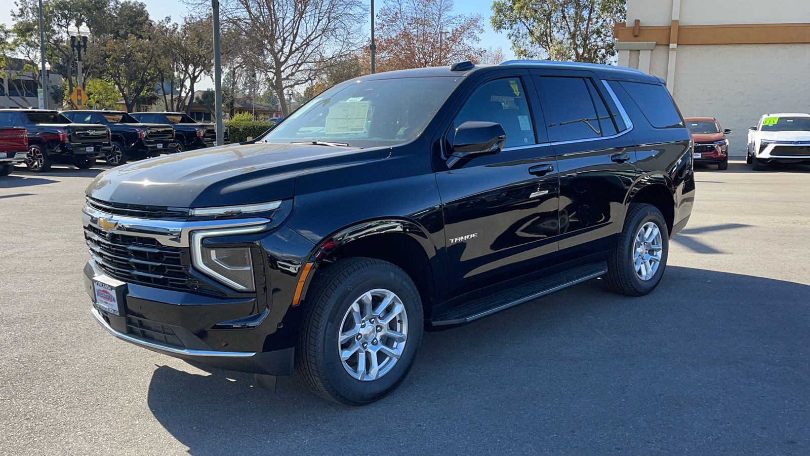 2025 Chevrolet Tahoe LS 7