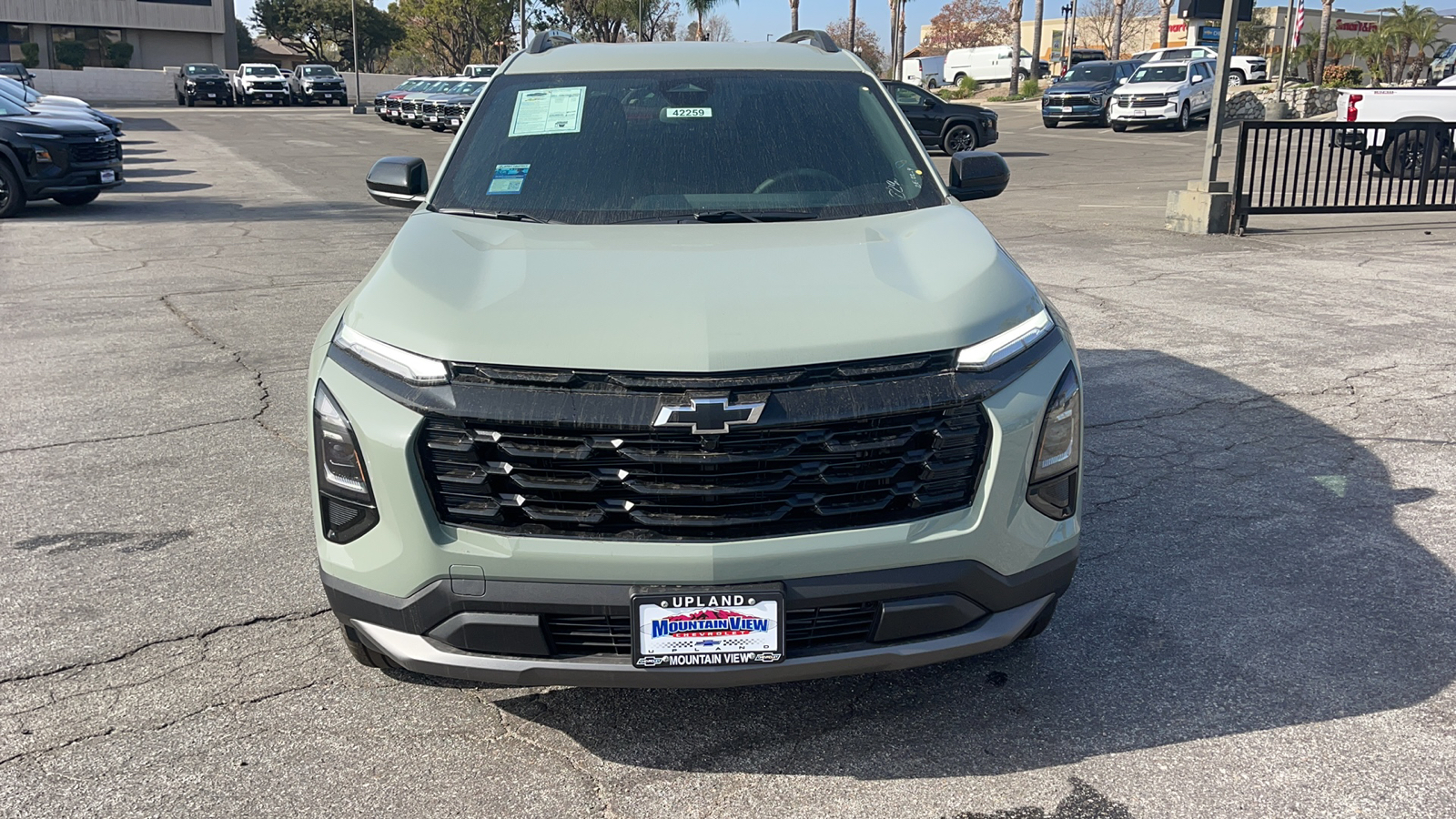 2025 Chevrolet Equinox FWD LT 8