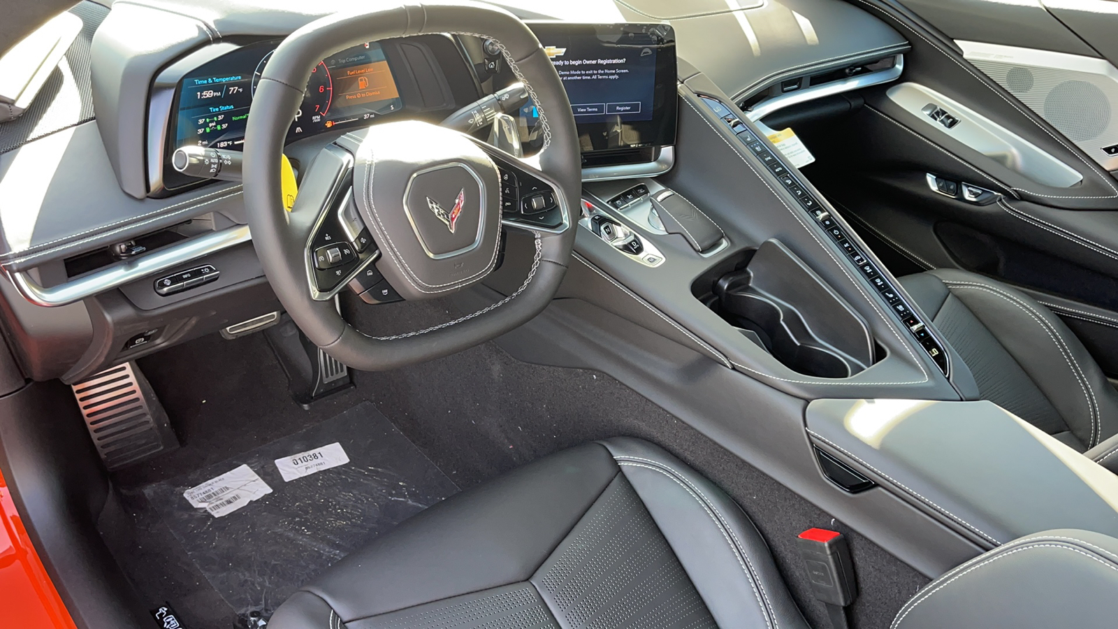 2025 Chevrolet Corvette Stingray 12