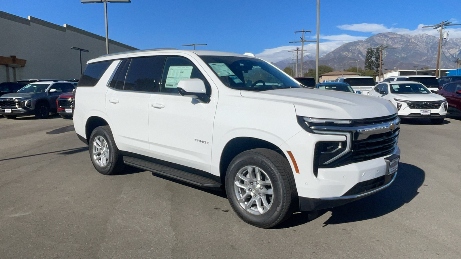 2025 Chevrolet Tahoe LS 1