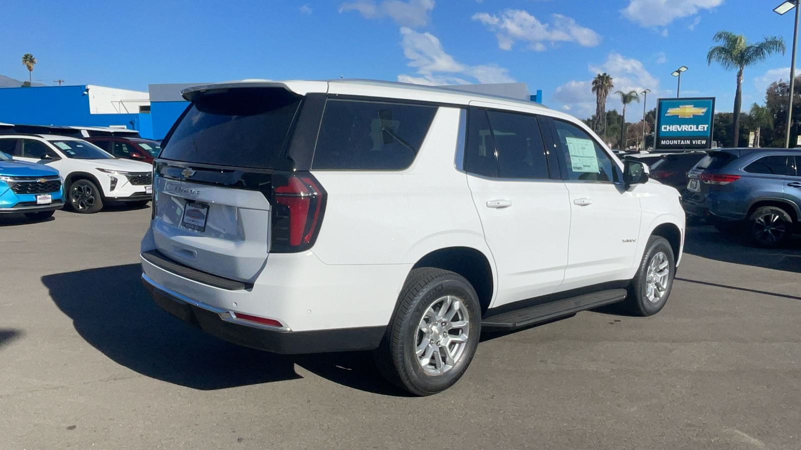 2025 Chevrolet Tahoe LS 3