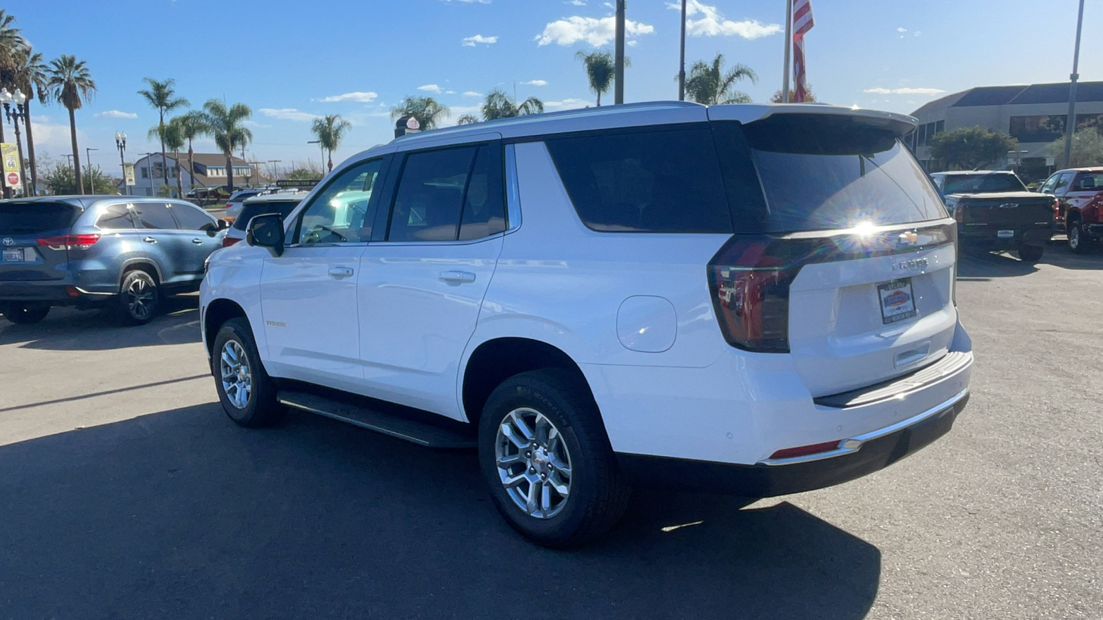 2025 Chevrolet Tahoe LS 5