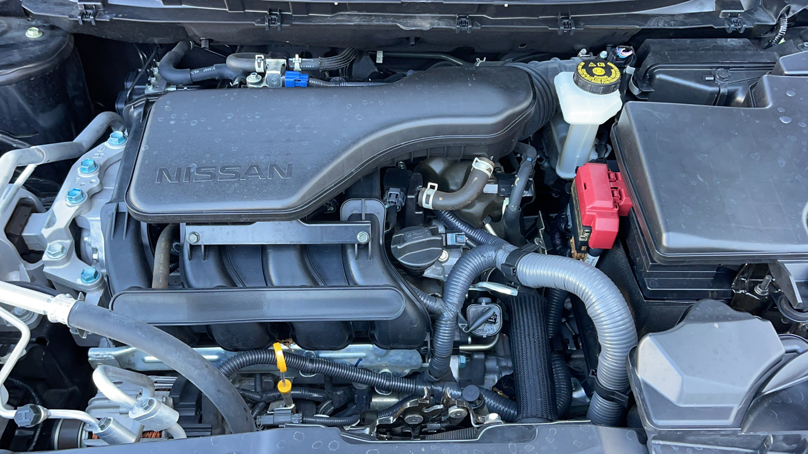2021 Nissan Rogue Sport S 32