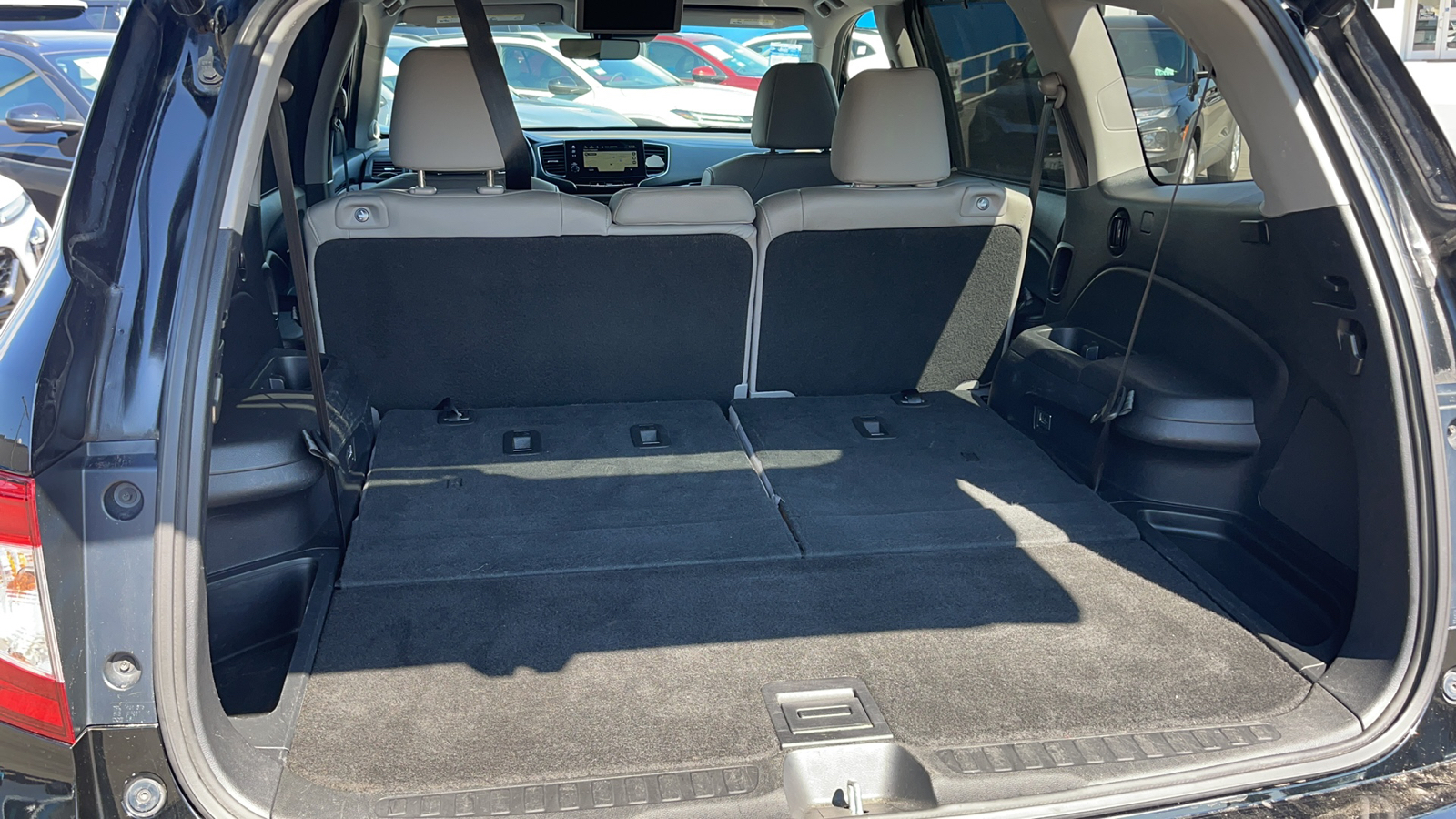 2019 Honda Pilot Touring 8-Passenger 35