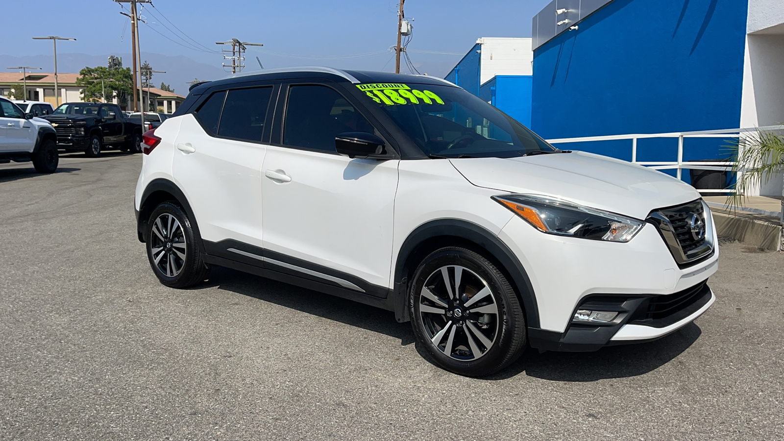 2018 Nissan Kicks SR 1