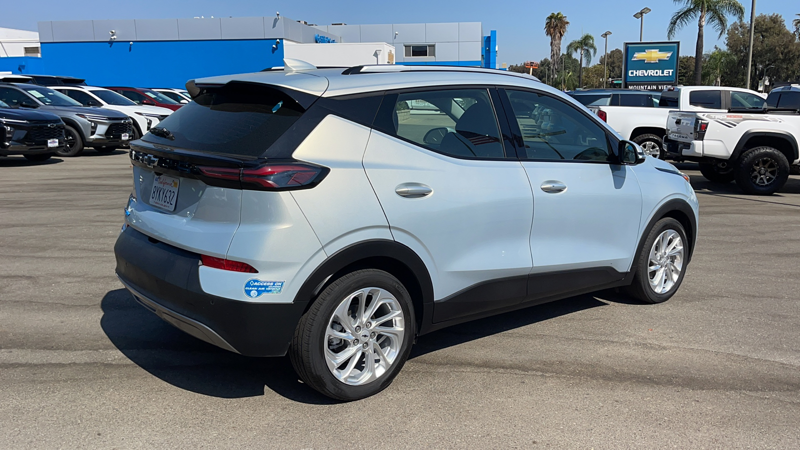 2022 Chevrolet Bolt EUV LT 3