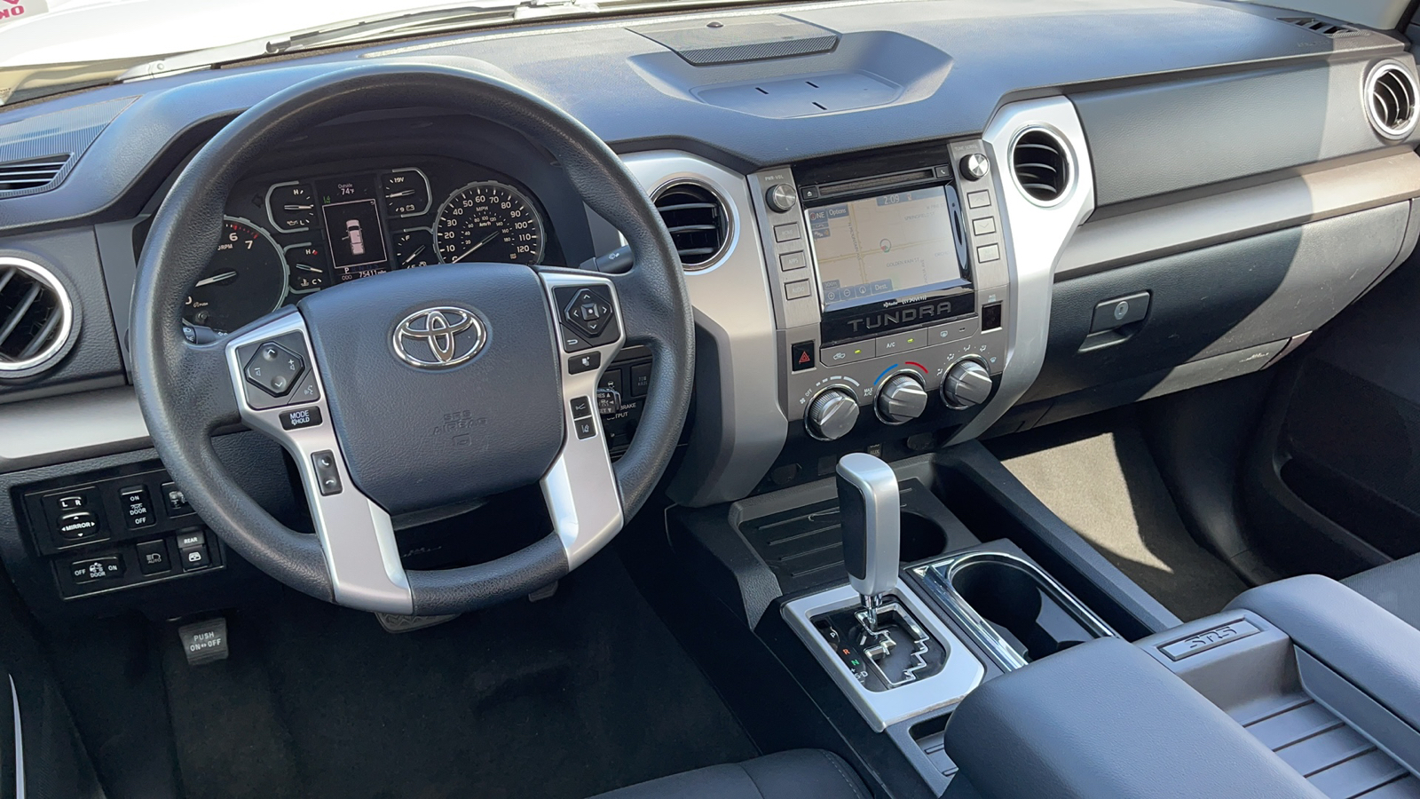 2019 Toyota Tundra 2WD SR5 16