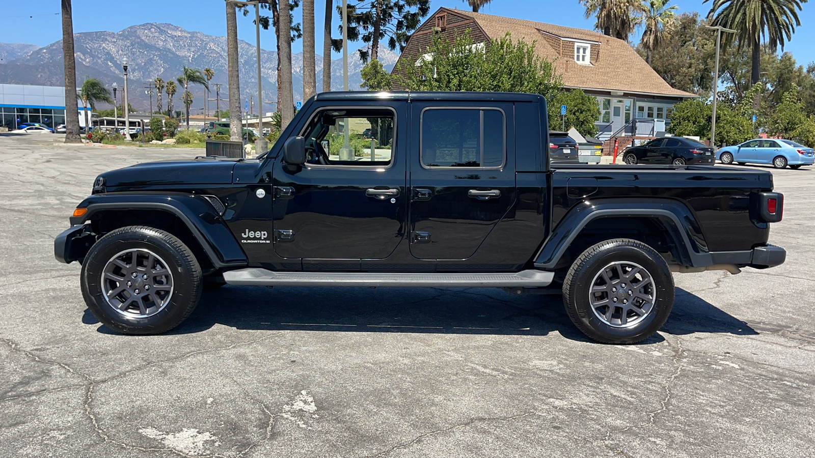 2023 Jeep Gladiator Overland 6