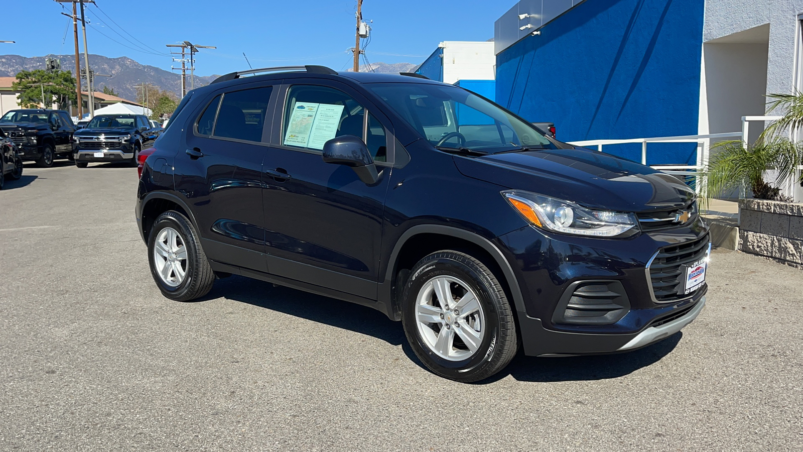 2021 Chevrolet Trax LT 1