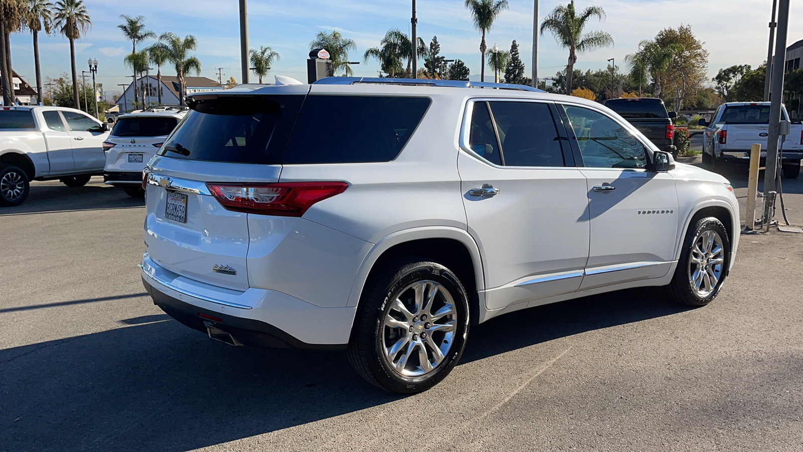 2019 Chevrolet Traverse High Country 3