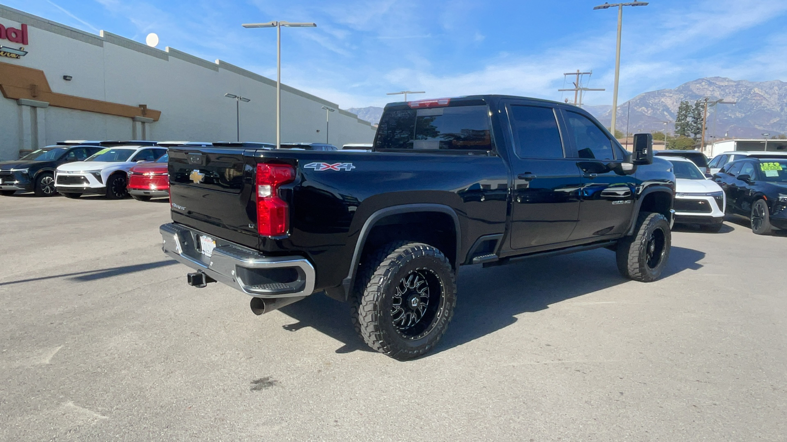 2024 Chevrolet Silverado 2500HD LT 3