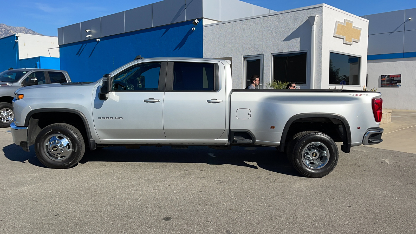 2023 Chevrolet Silverado 3500HD LT 6