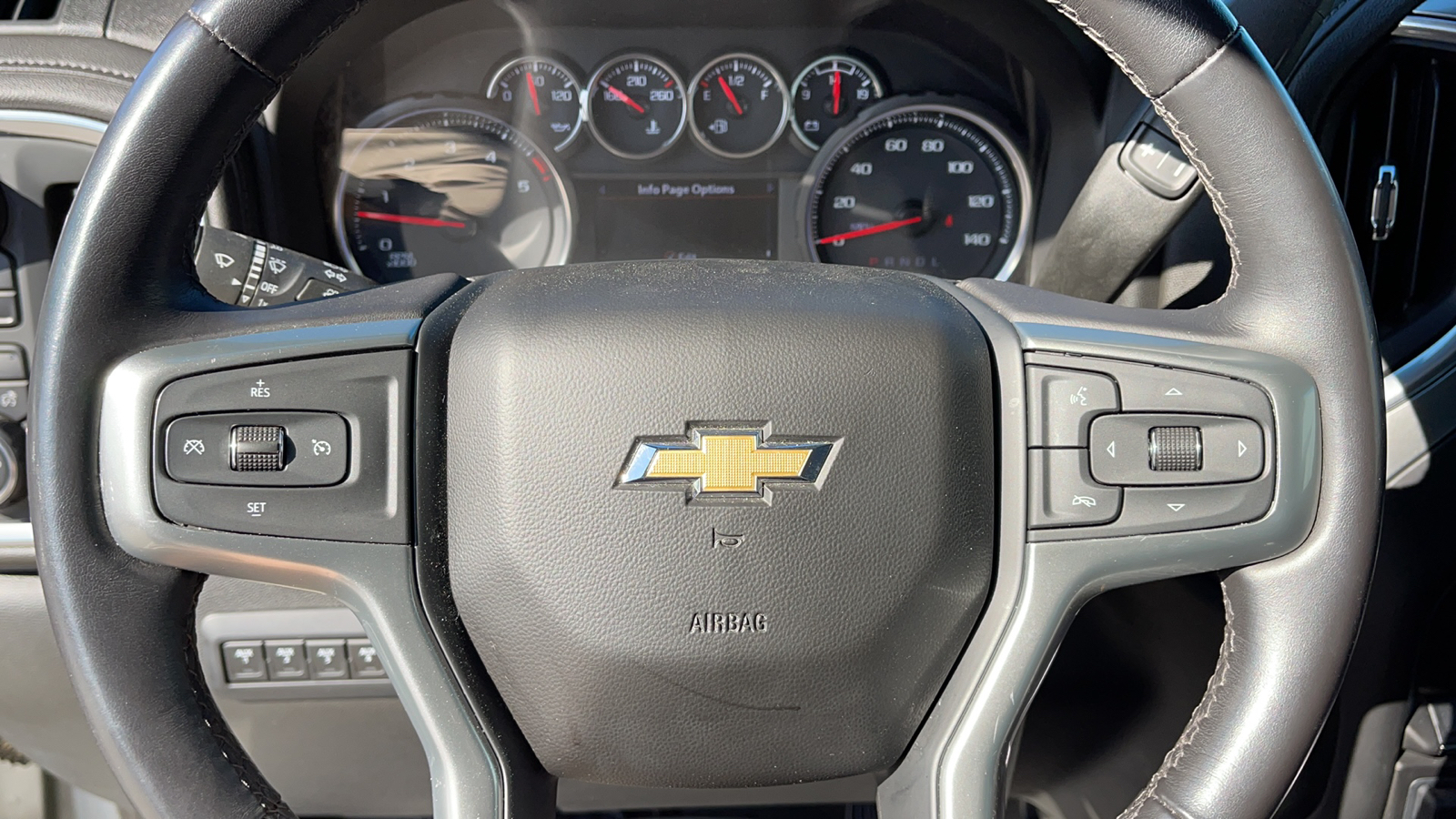 2023 Chevrolet Silverado 3500HD LT 22