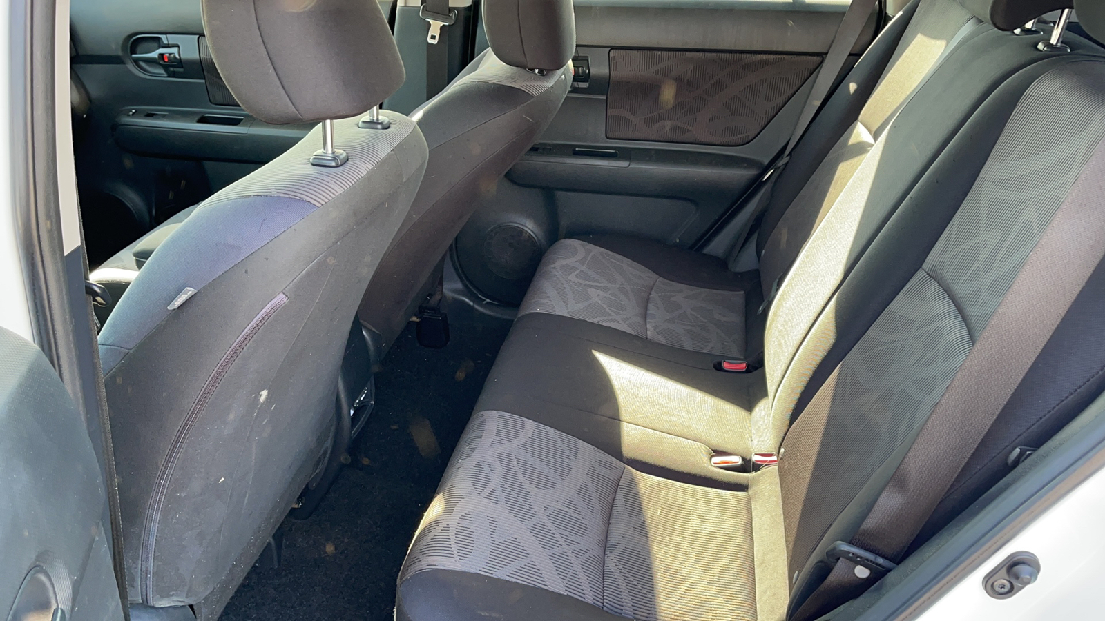 2015 Scion xB Base 12