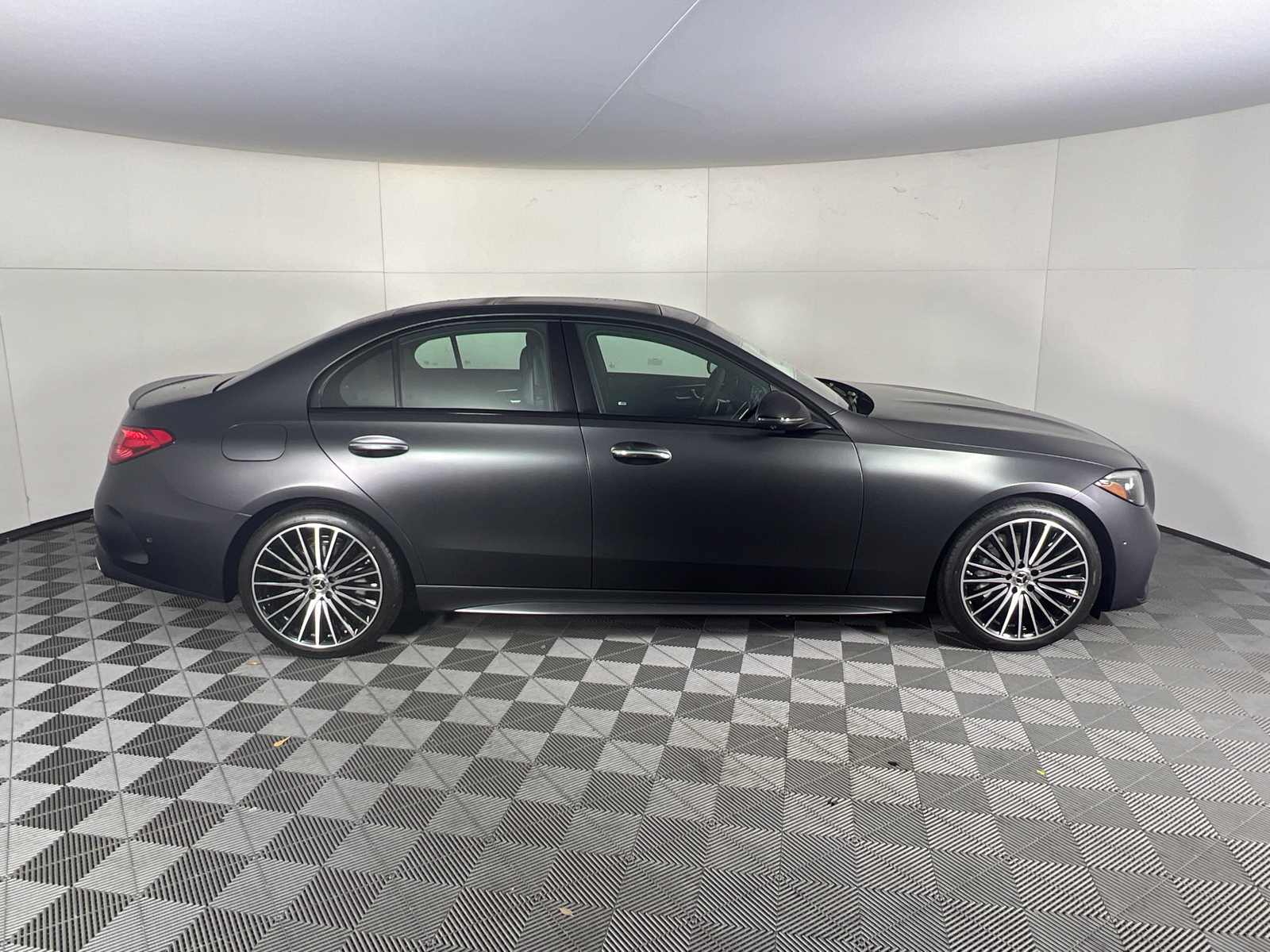 2024 Mercedes-Benz C-Class C 300 8