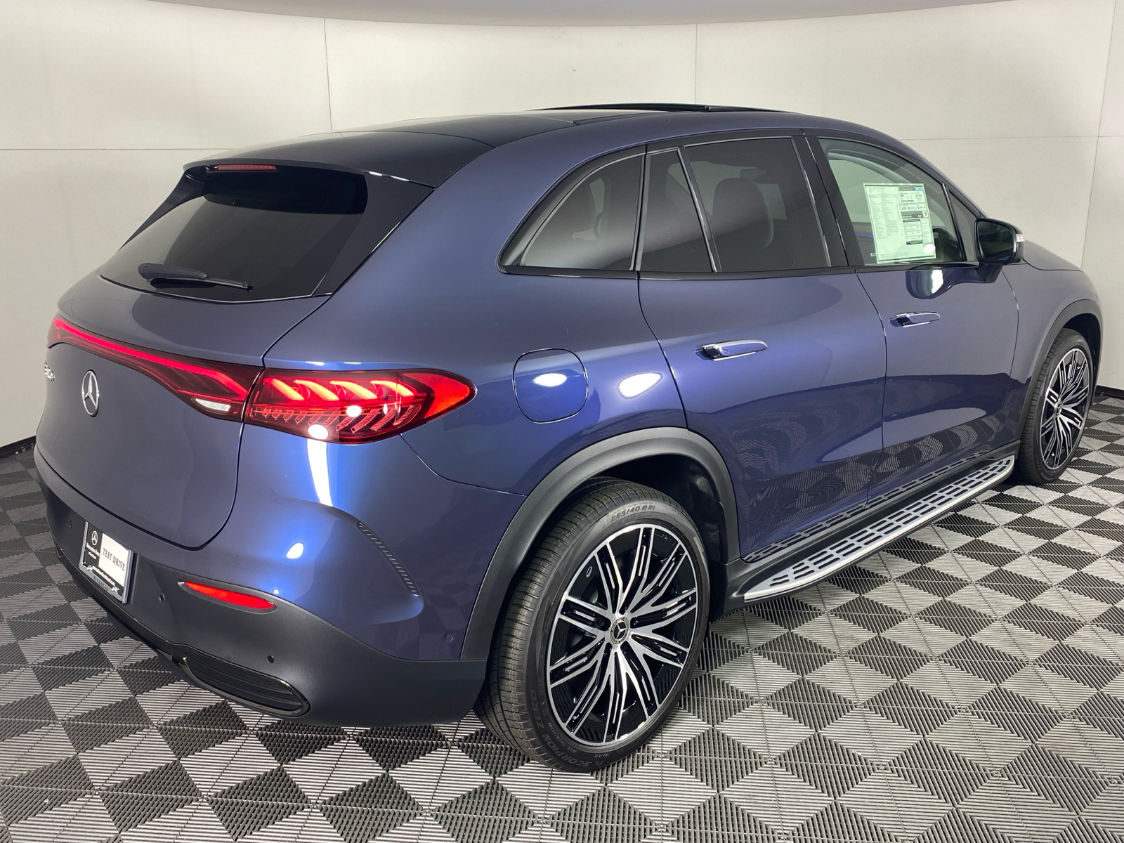 2024 Mercedes-Benz EQE 350+ SUV 3