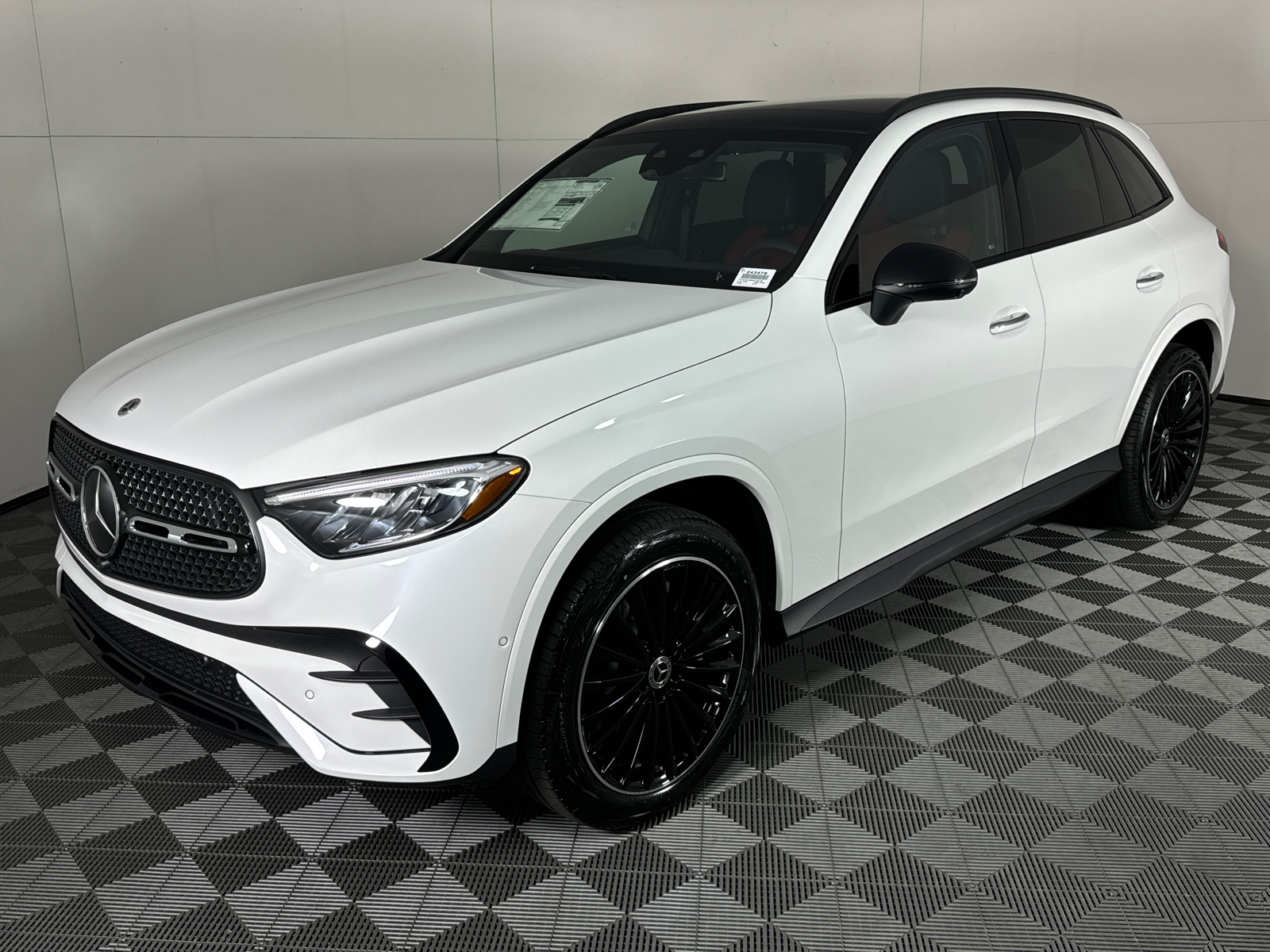 2024 Mercedes-Benz GLC GLC 300 7