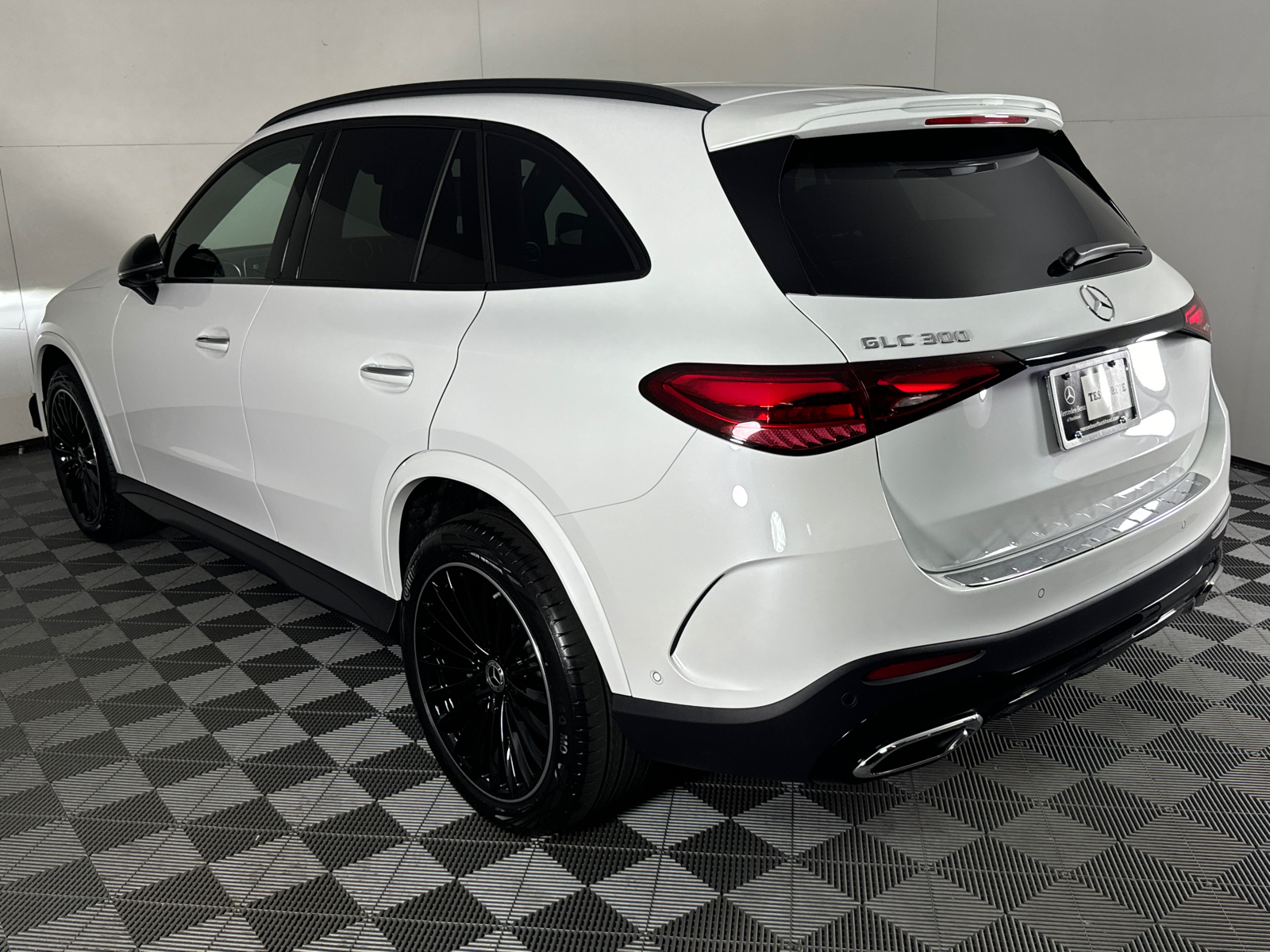 2024 Mercedes-Benz GLC GLC 300 5