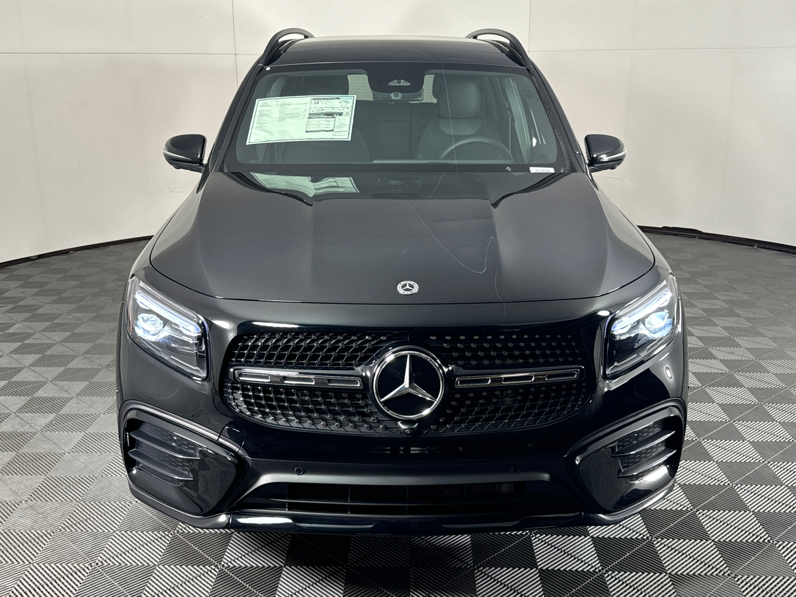 2024 Mercedes-Benz GLB GLB 250 8