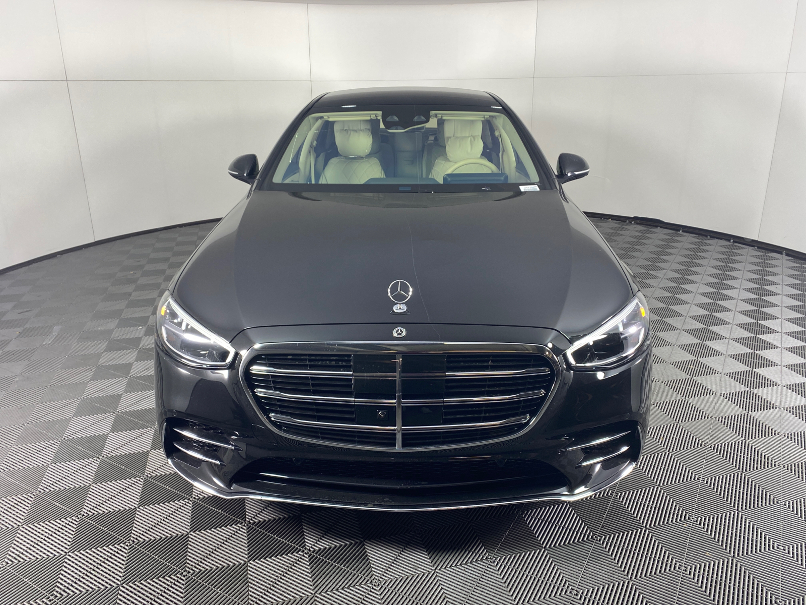 2024 Mercedes-Benz S-Class S 580e 8