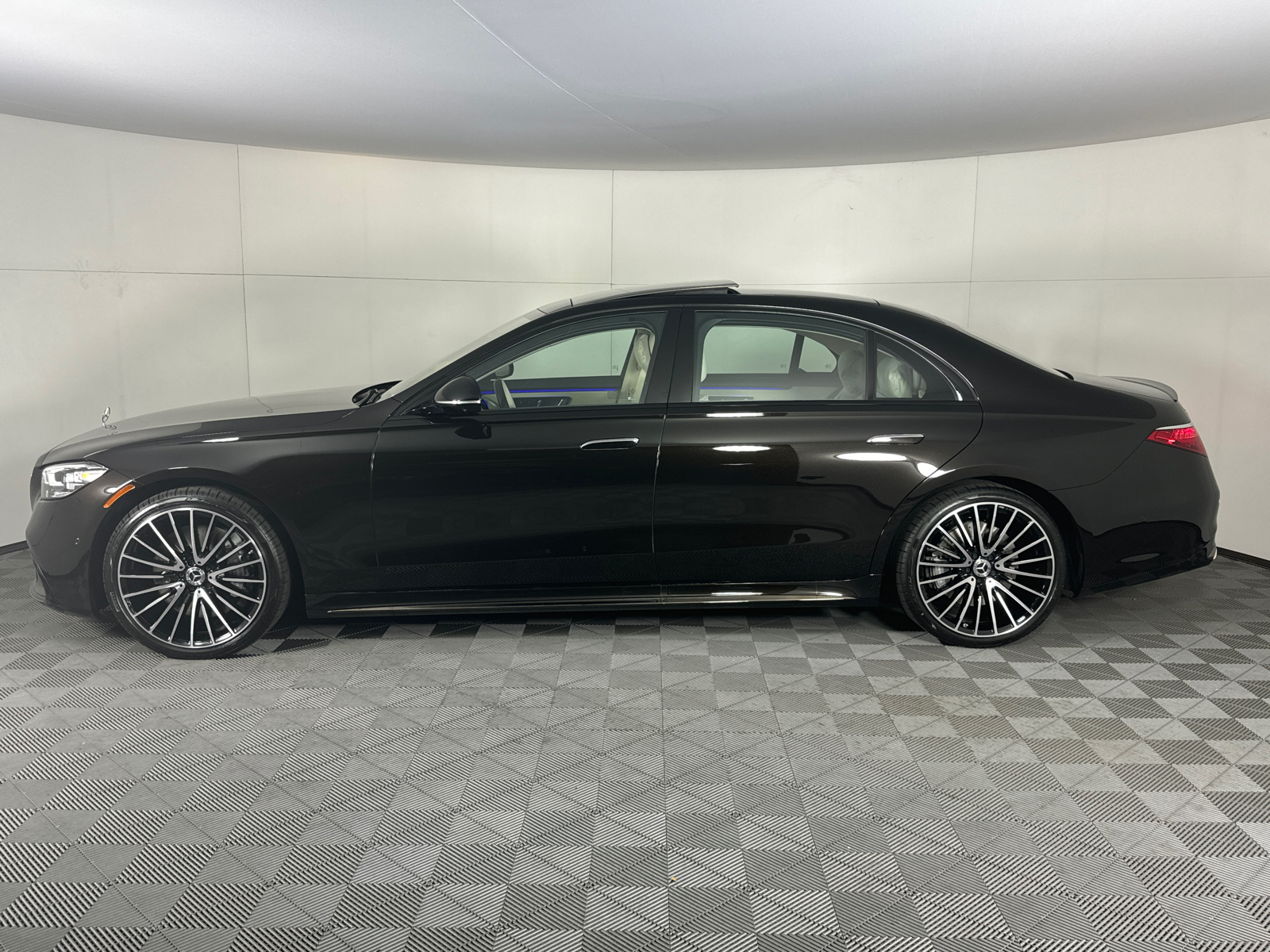 2024 Mercedes-Benz S-Class S 580 6