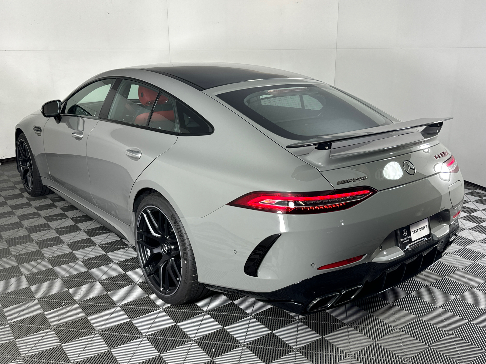 2024 Mercedes-Benz AMG GT 63 S 5