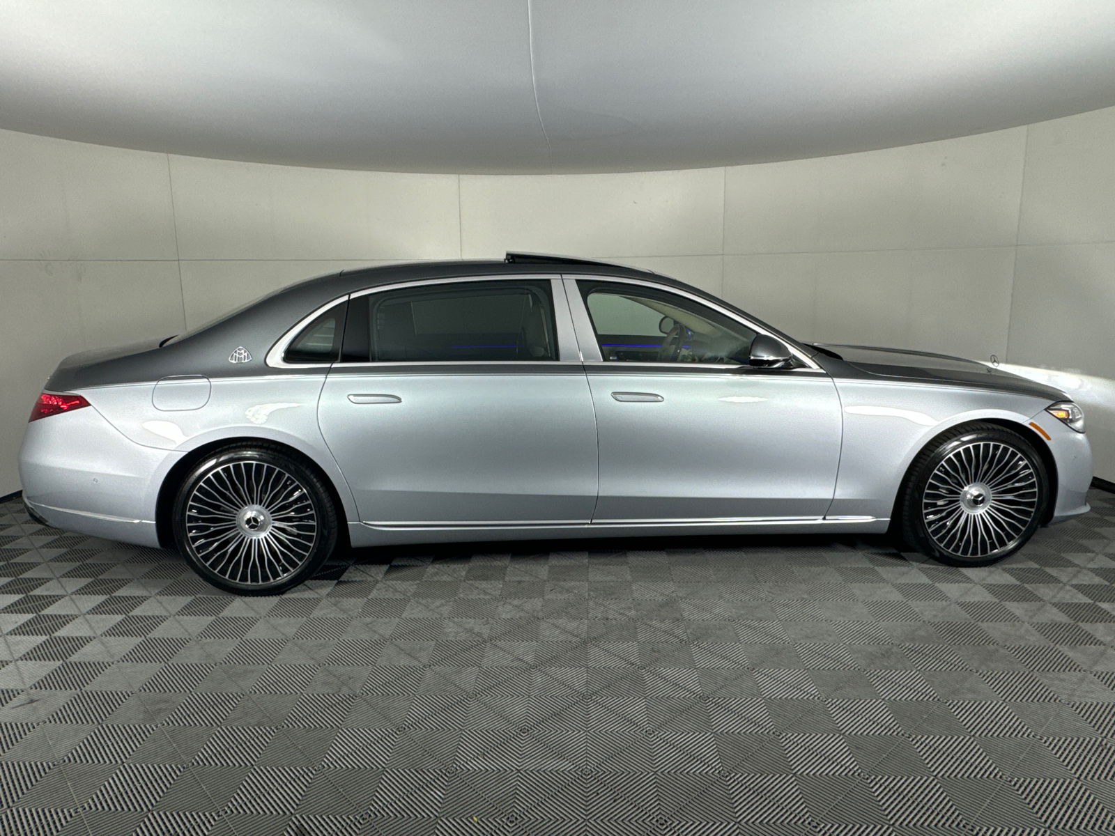 2024 Mercedes-Benz S-Class Maybach S 580 2