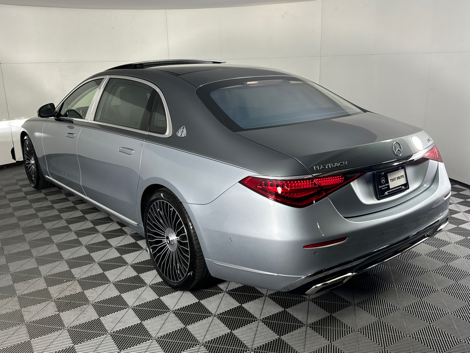 2024 Mercedes-Benz S-Class Maybach S 580 5