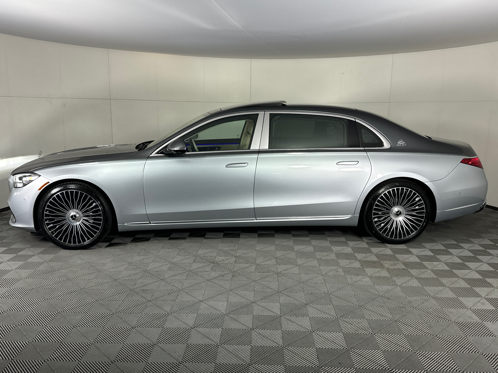 2024 Mercedes-Benz S-Class Maybach S 580 6