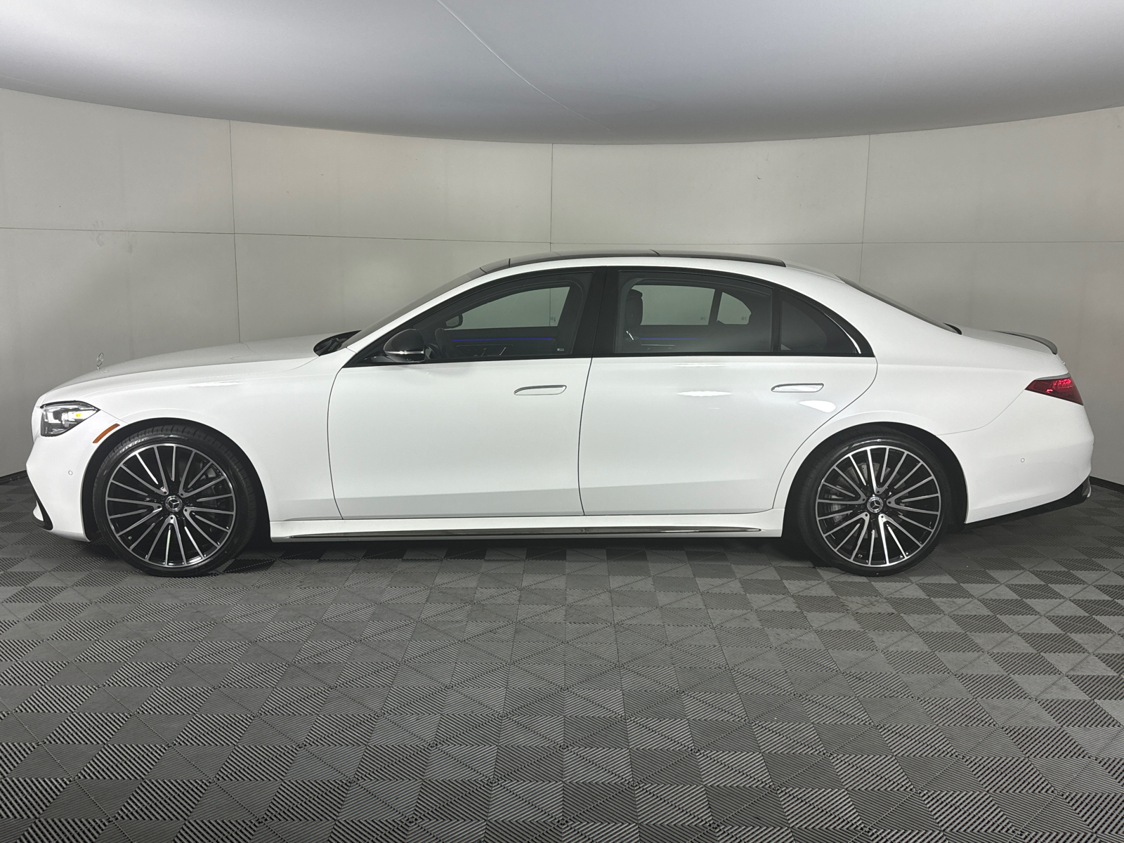 2024 Mercedes-Benz S-Class S 580 6