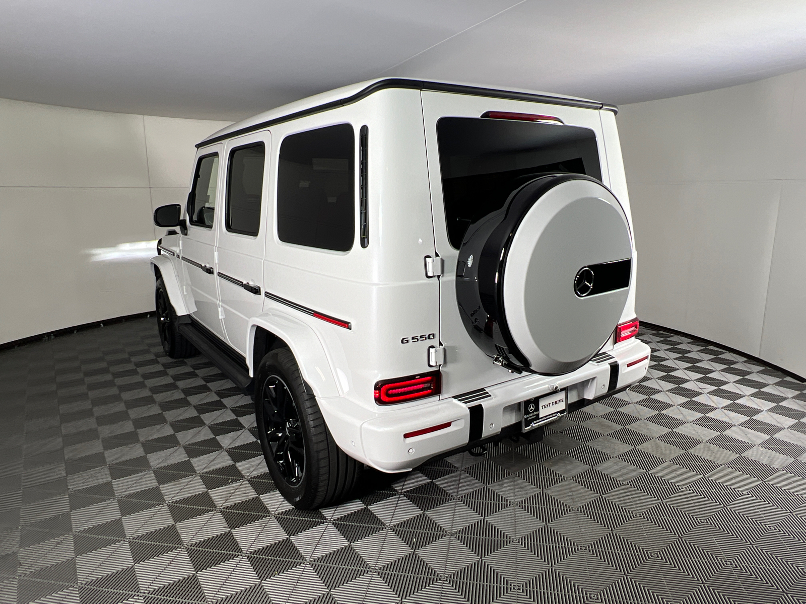 2025 Mercedes-Benz G-Class G 550 5