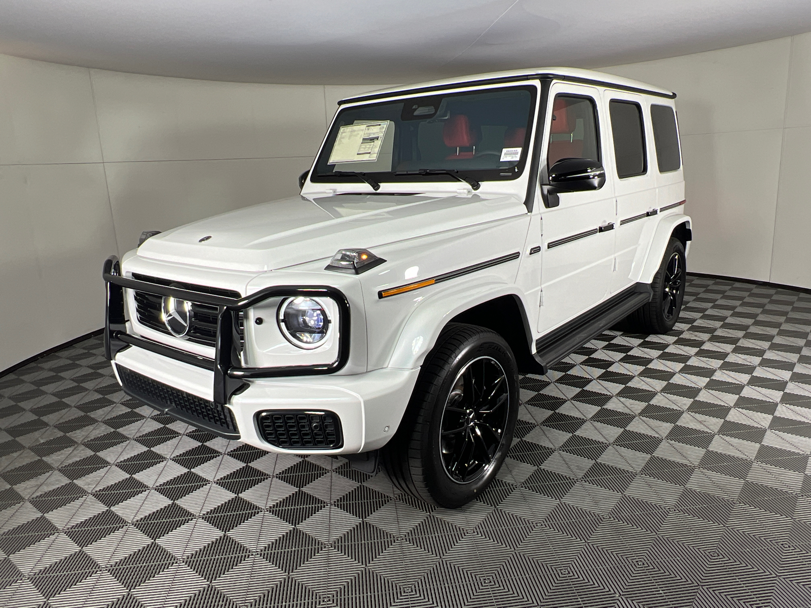 2025 Mercedes-Benz G-Class G 550 7