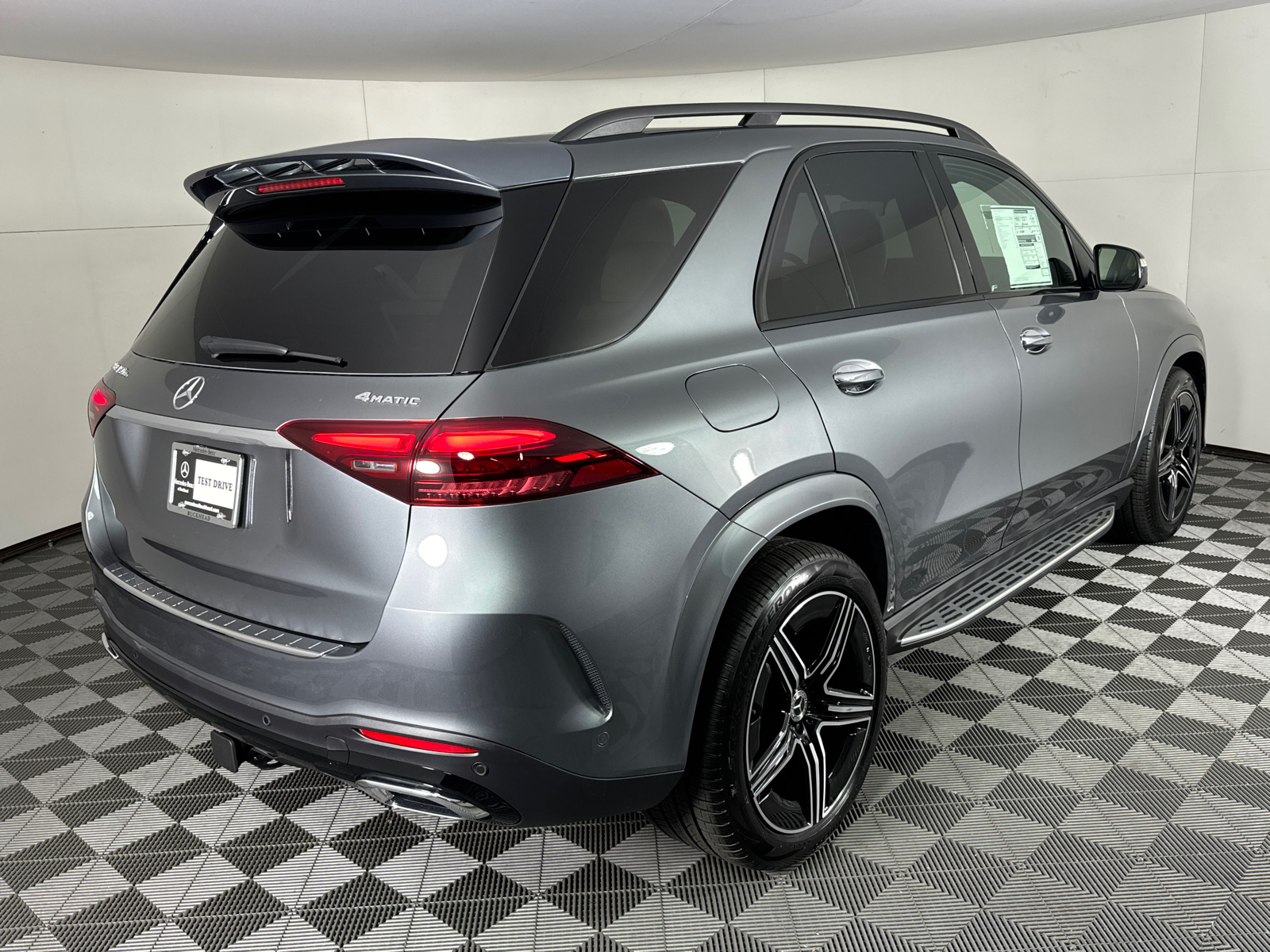 2025 Mercedes-Benz GLE GLE 450e 3