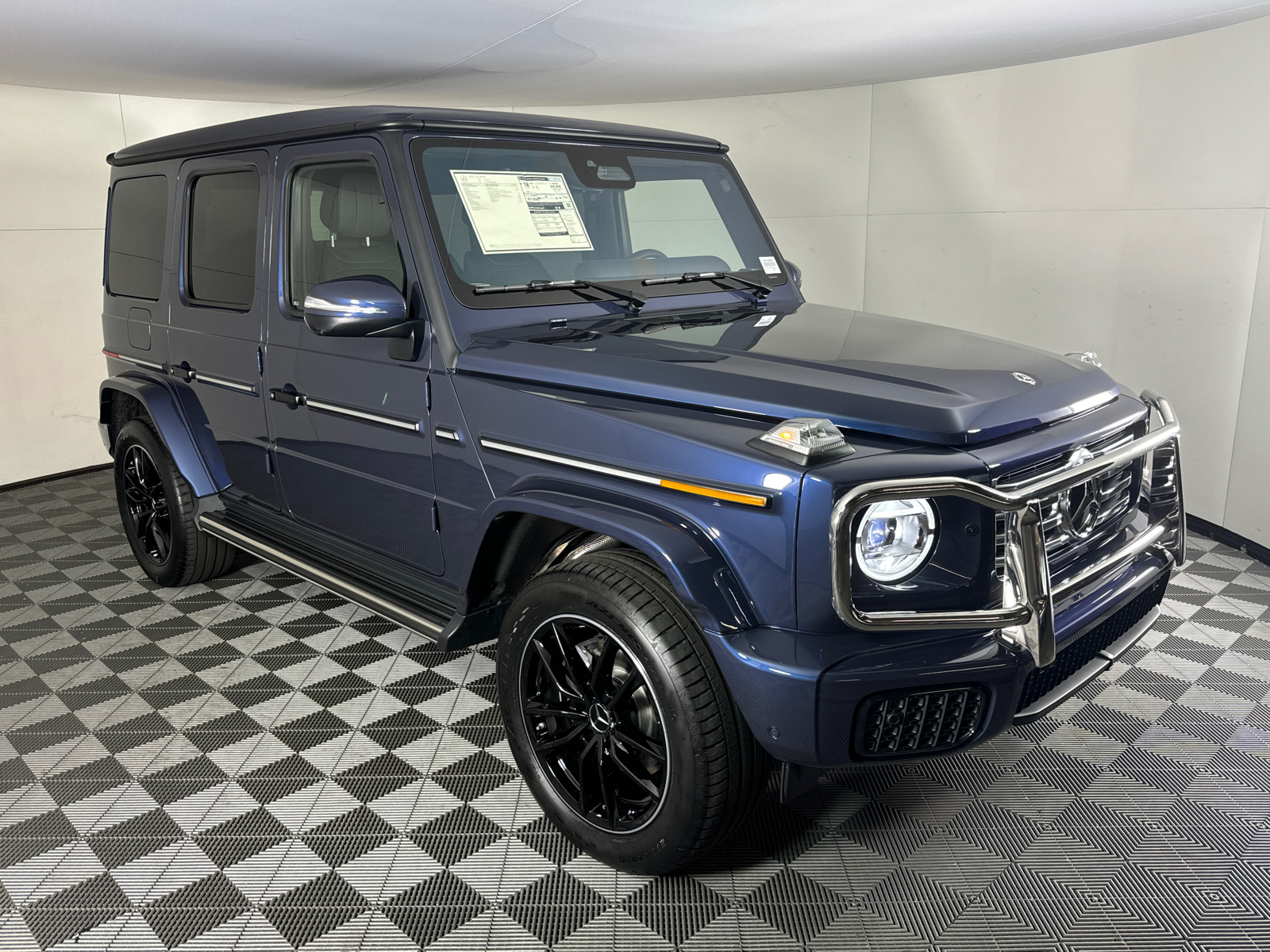 2025 Mercedes-Benz G-Class G 550 1