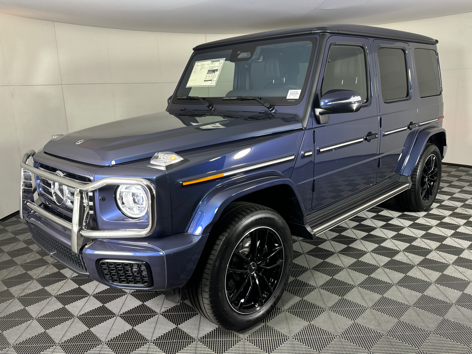 2025 Mercedes-Benz G-Class G 550 7