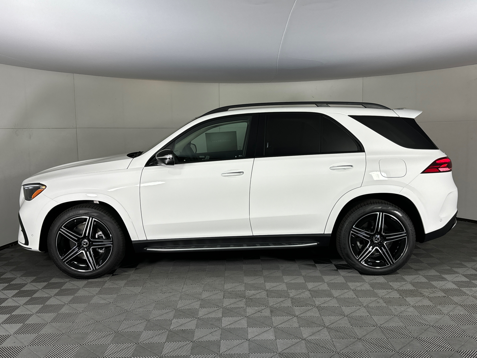 2025 Mercedes-Benz GLE GLE 450e 6