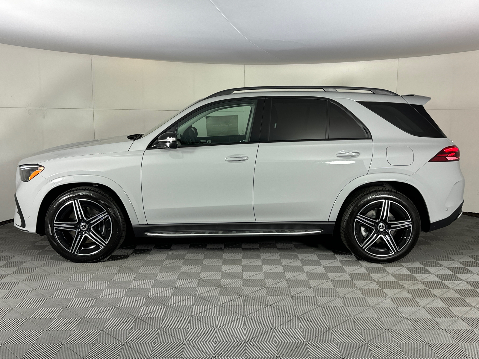 2025 Mercedes-Benz GLE GLE 450e 6