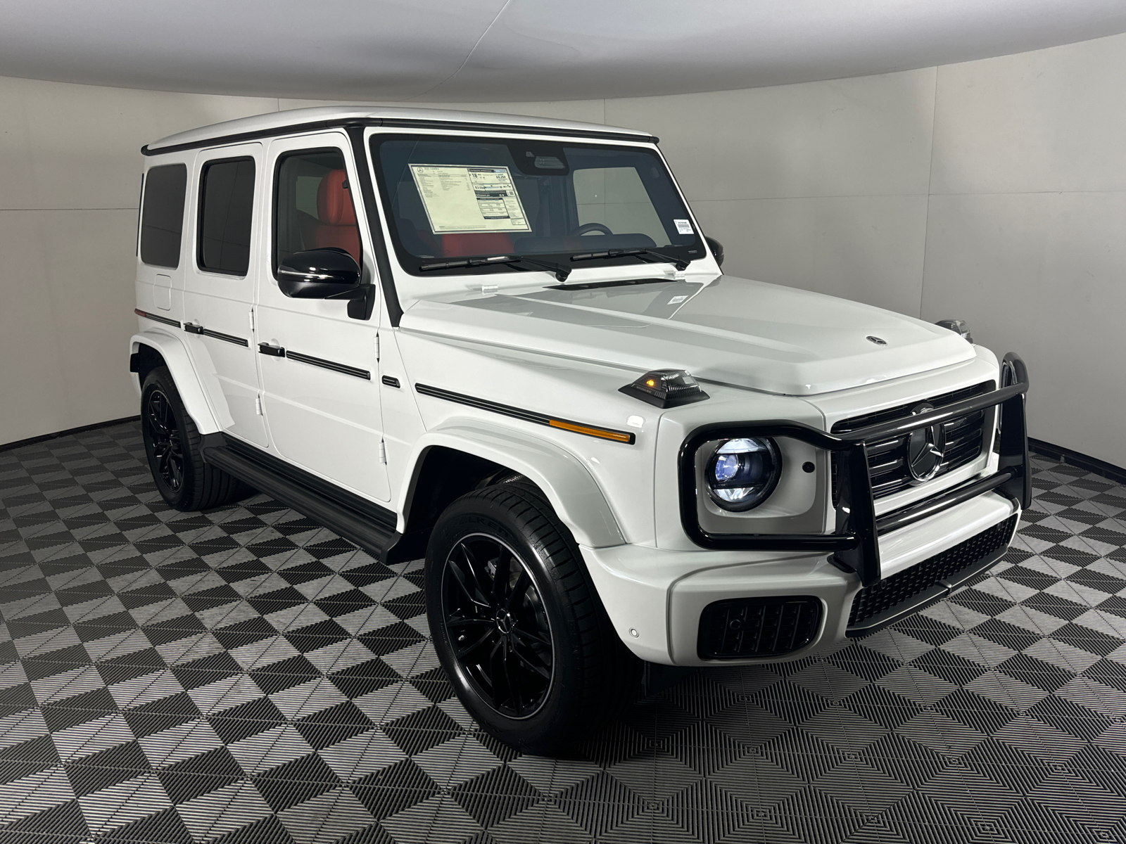 2025 Mercedes-Benz G-Class G 550 1