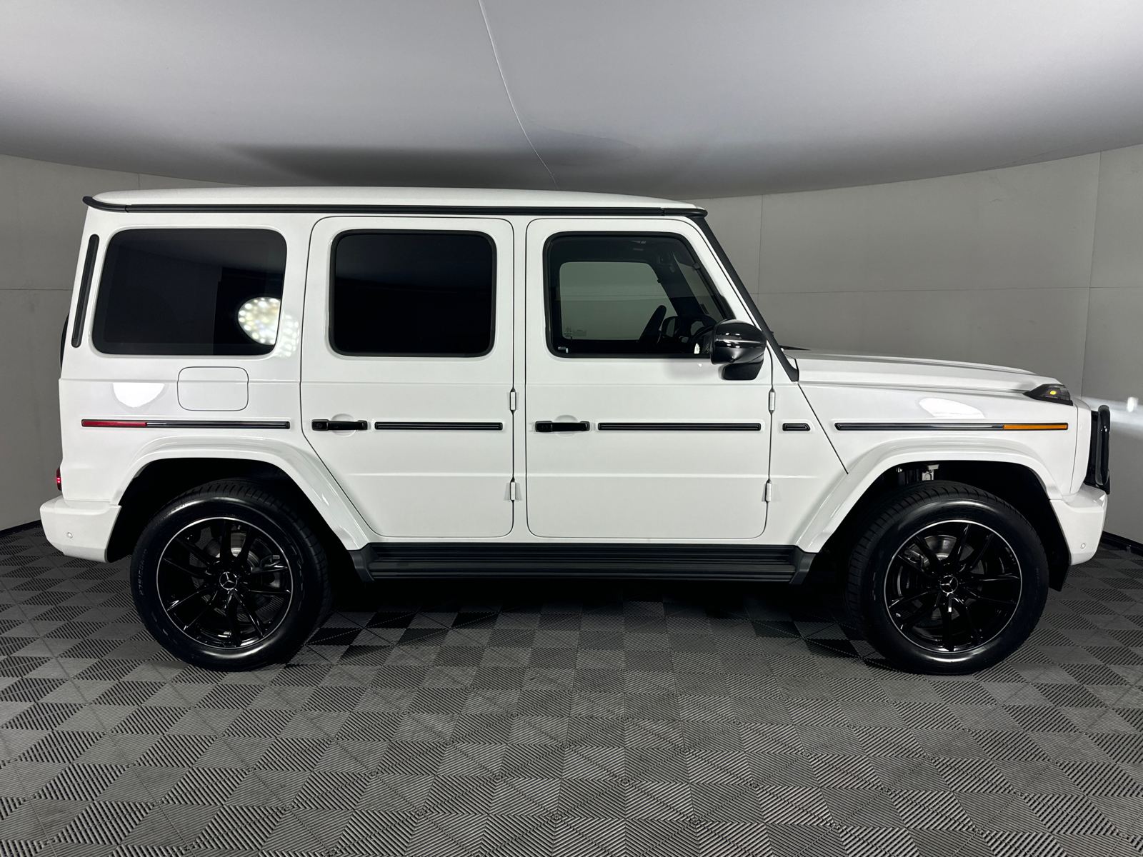 2025 Mercedes-Benz G-Class G 550 2