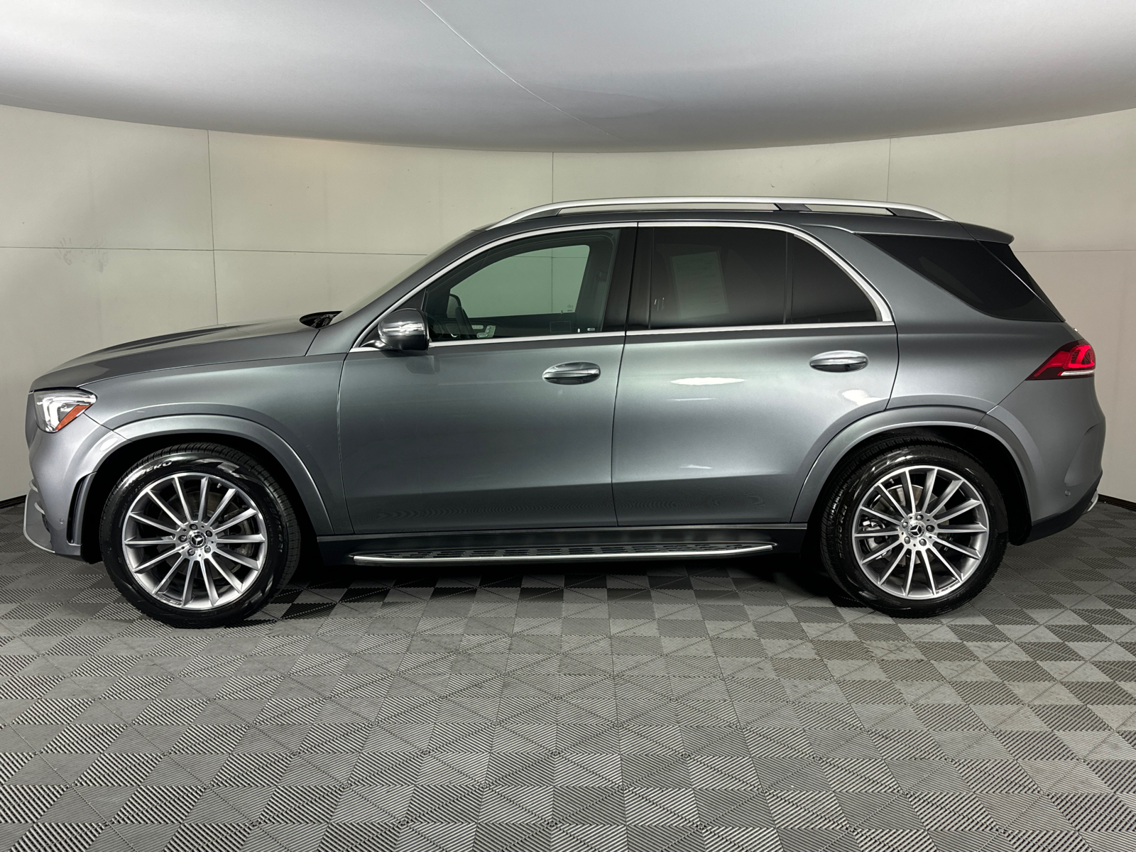 2023 Mercedes-Benz GLE GLE 450 6