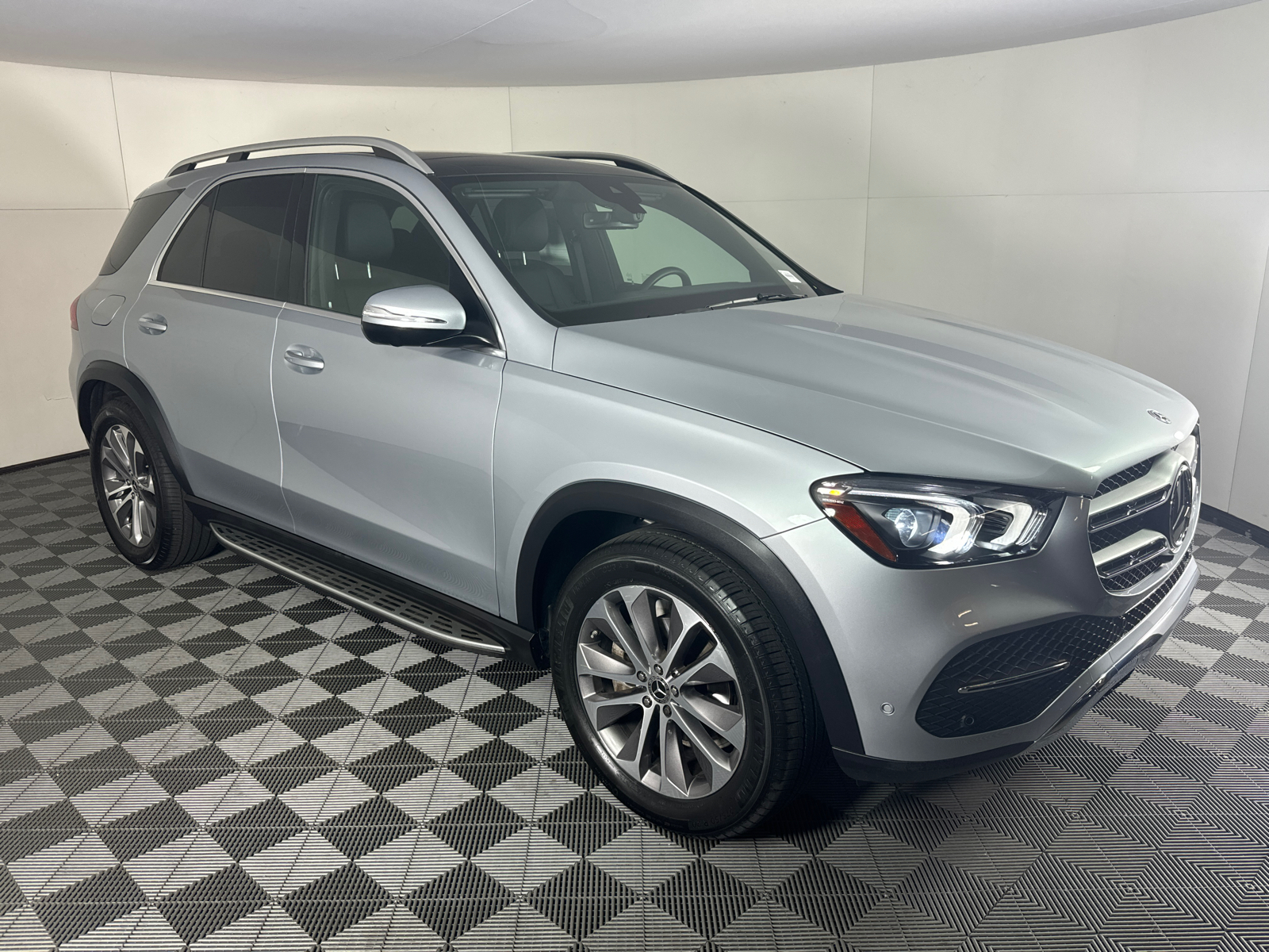 2023 Mercedes-Benz GLE GLE 350 1