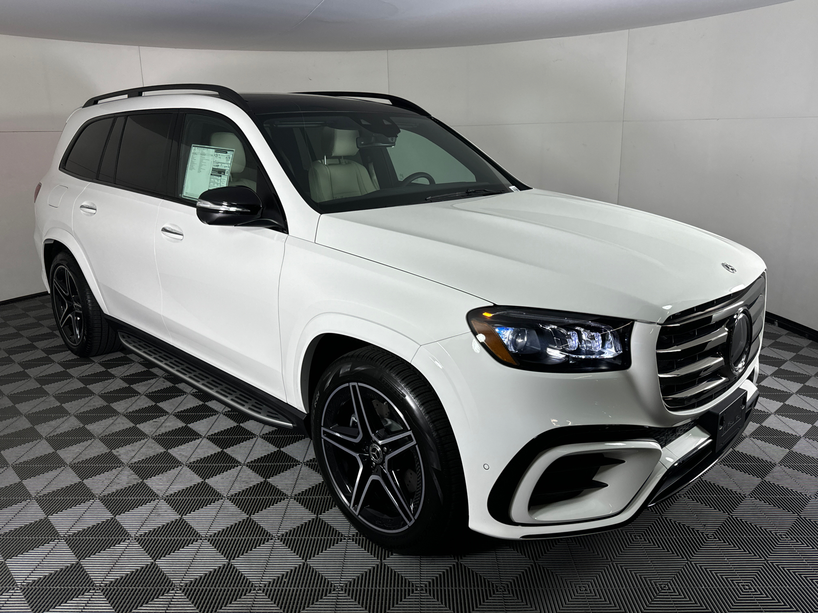 2025 Mercedes-Benz GLS GLS 450 1